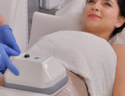 Elimine gordura localizada com criolipólise em Taguatinga. Tecnologia avançada, sem cirurgia e com avaliação gratuita na Estilo Estética.